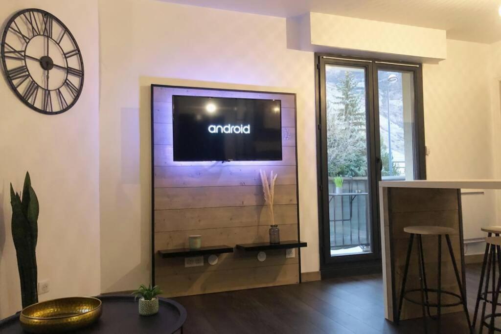 סן-ז'אן-דה מוריאן Appartement Cosy Proche De La Gare מראה חיצוני תמונה